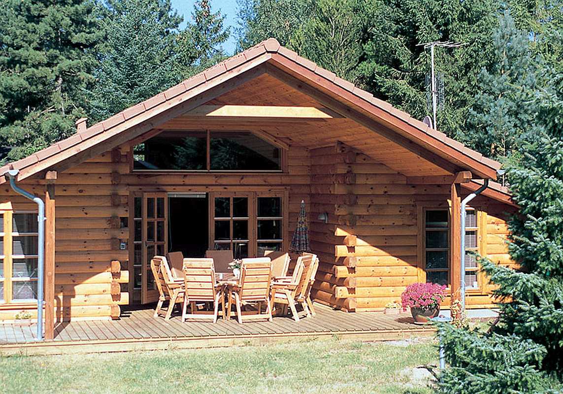 Log Home Exterior - Campfire