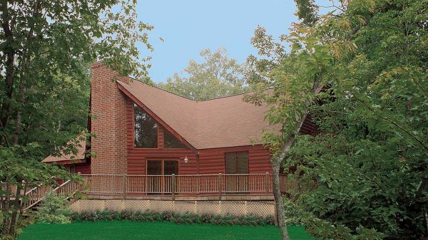 Log Home Exterior - Evergreen