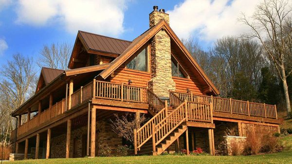 Log Home Exterior - PemBroke