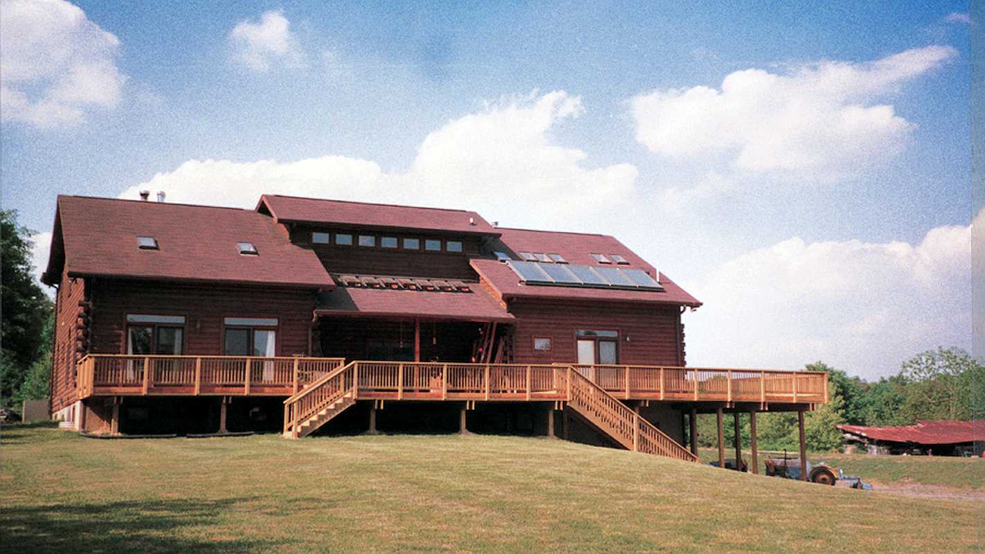 Log Home Exterior Layout - Steeplechase