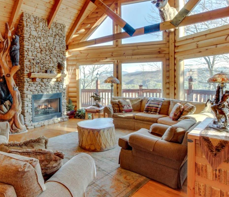 High Ceiling Living Room with Fireplace - Buffaloriver