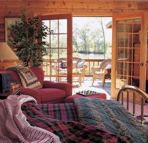 Bedroom with Balcony - Crawford