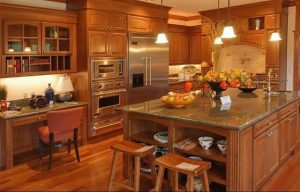 Log Home Kitchen - Pheasant Run