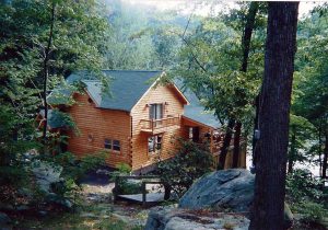 Log Home Exterior - Ravenwood