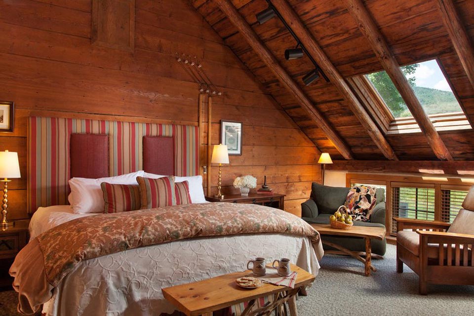 Storage Ideas for Smaller Log Cabins